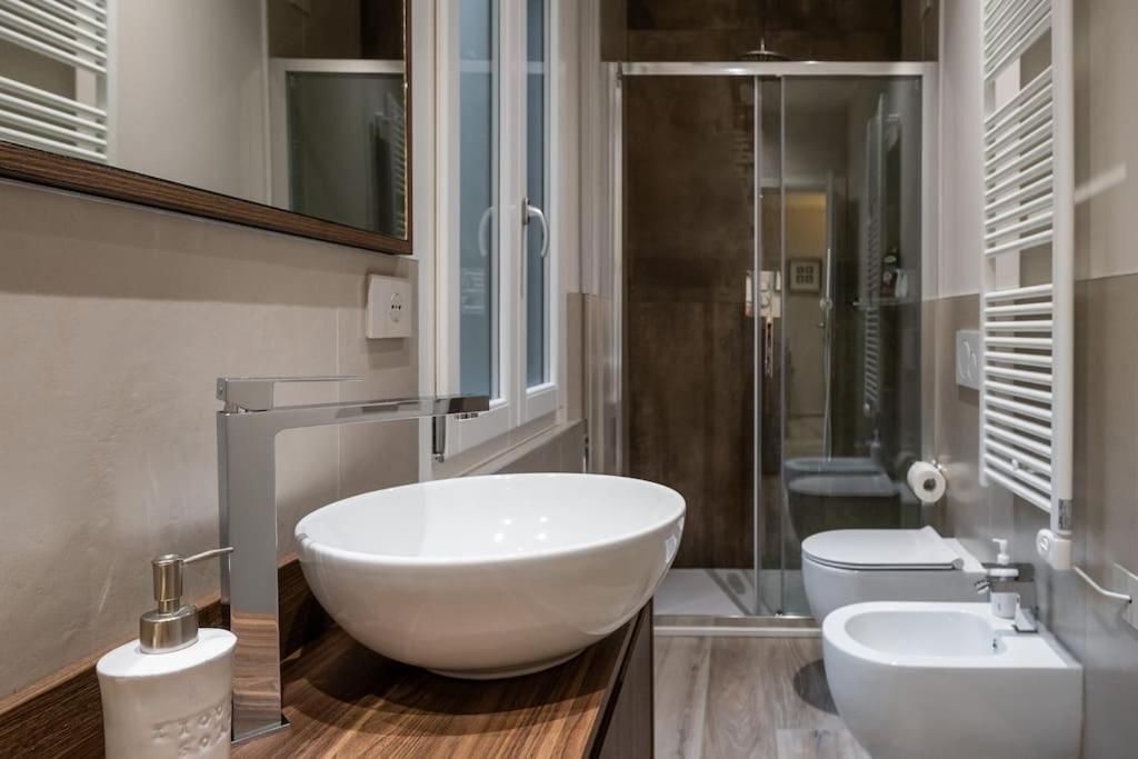 Casa Delle Farfalle Bolonia Zewnętrze zdjęcie